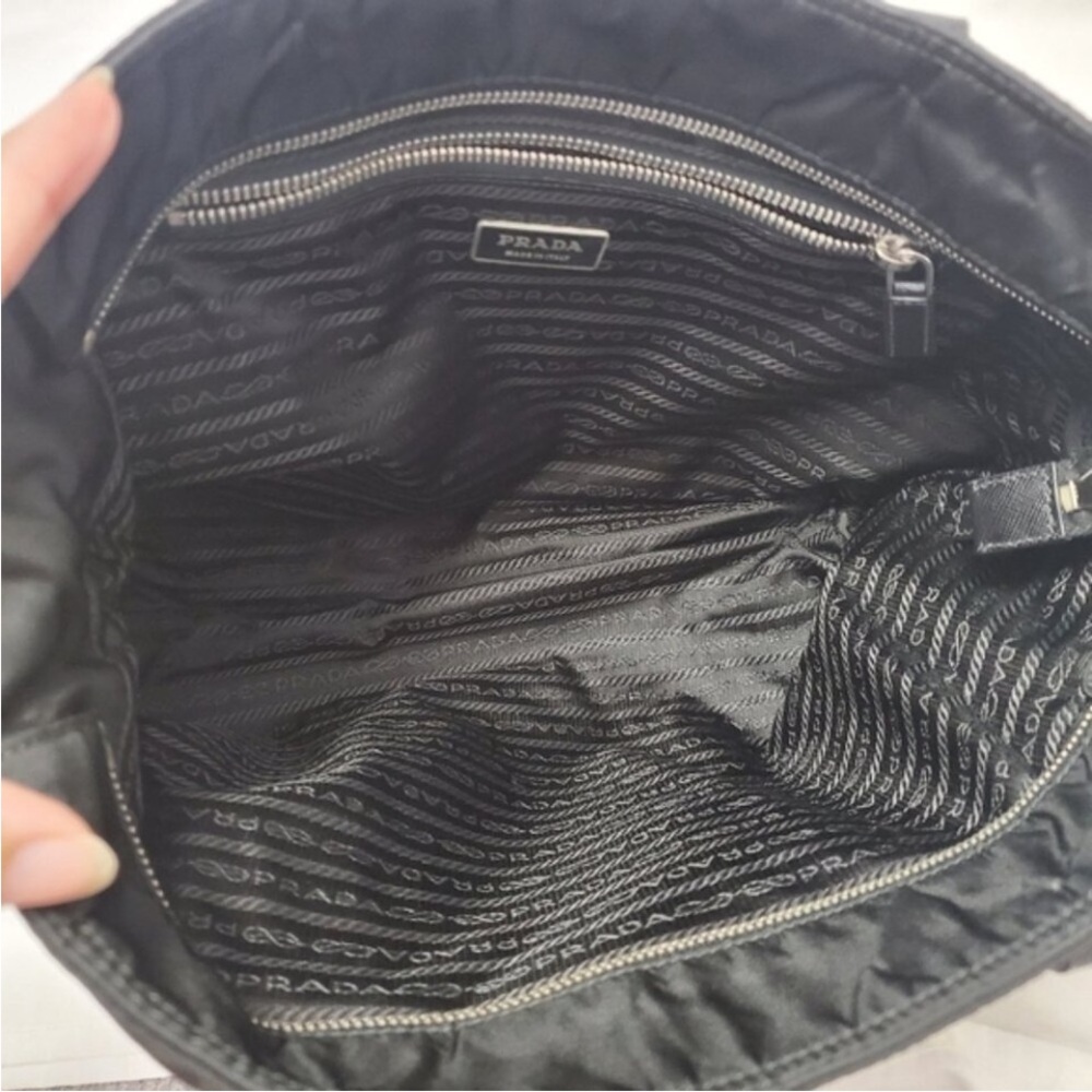 Authentic Prada Tessuto Nylon Tote Bag | Black Triangle Logo | Lampo Zipper - Picture 11 of 15